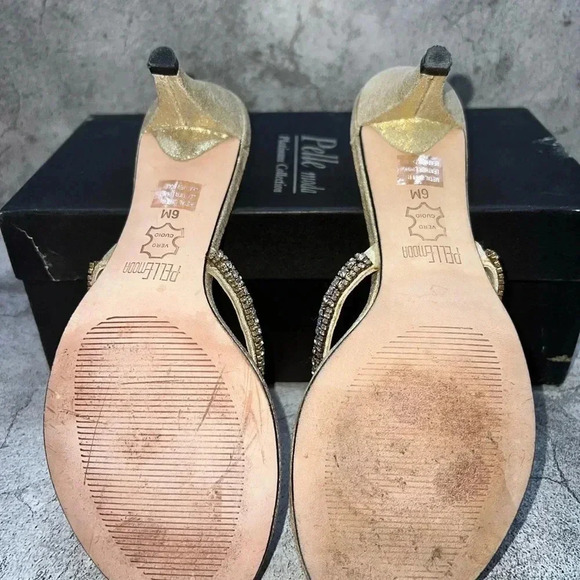 R3-TB. PELLE MODA WOMEN’S CRYSTAL BLING THONG LEATHER SANDAL GOLD LOW HEEL SZ 6M - Picture 10 of 16